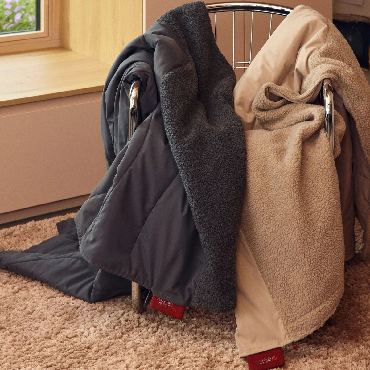 heated throw — HUGE HUG WOOLLY BEIGE